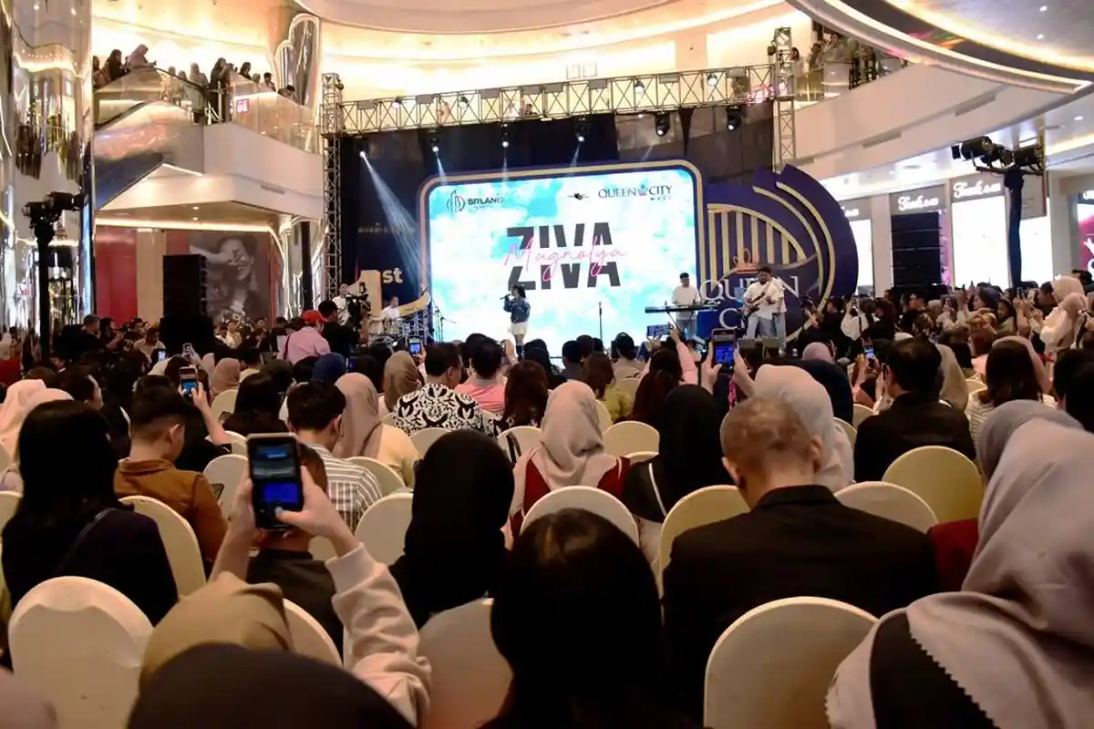 Queen City Mall Semarang Rayakan Ultah Ke-2, Pikat Pengunjung Lewat Padel dan Konser Ari Lasso