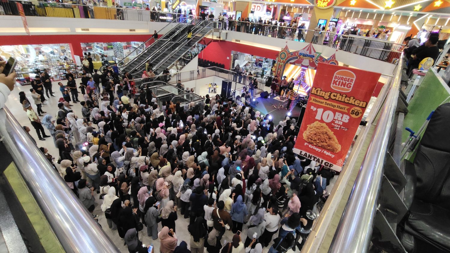 Spektakuler! Kediri Mall Rayakan 17 Tahun Eksistensi, Buktikan Jadi Ikon Hiburan Terdepan di Kediri
